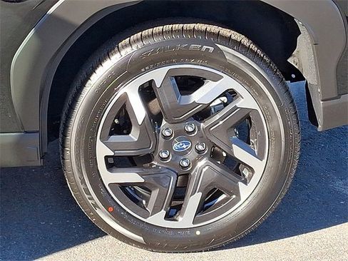 New 2025 Subaru Forester Limited image 12