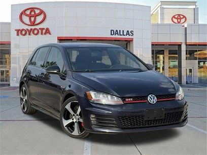 Used 2017 Volkswagen GTI SE