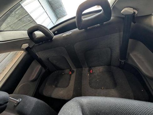 Used 1999 Volkswagen Beetle GLS FWD image 23