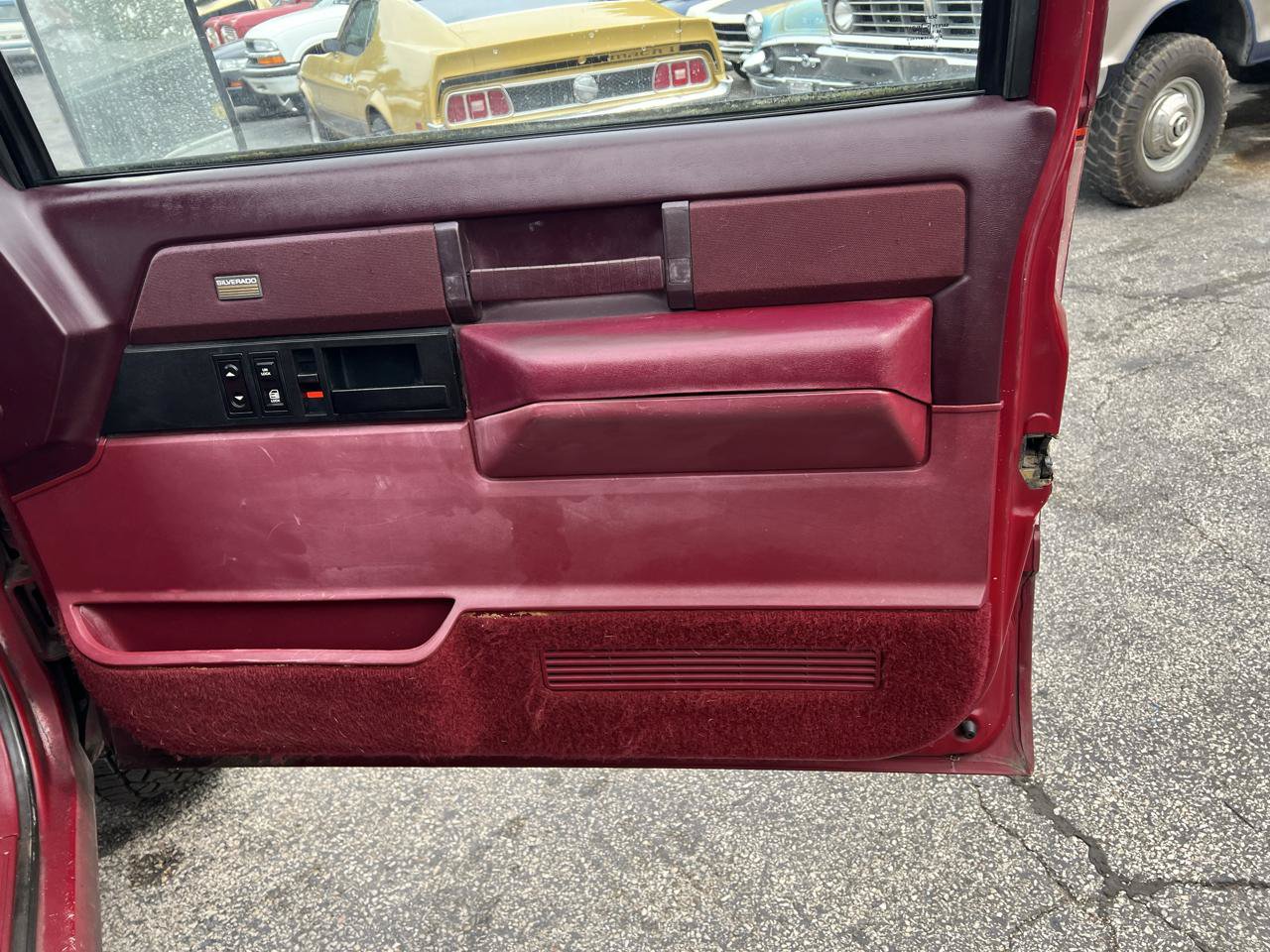 Used 1989 Chevrolet Silverado 3500 4x4 Extended Cab image 12