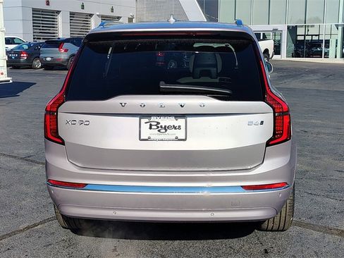 New 2026 Volvo XC90 B6 Plus image 34