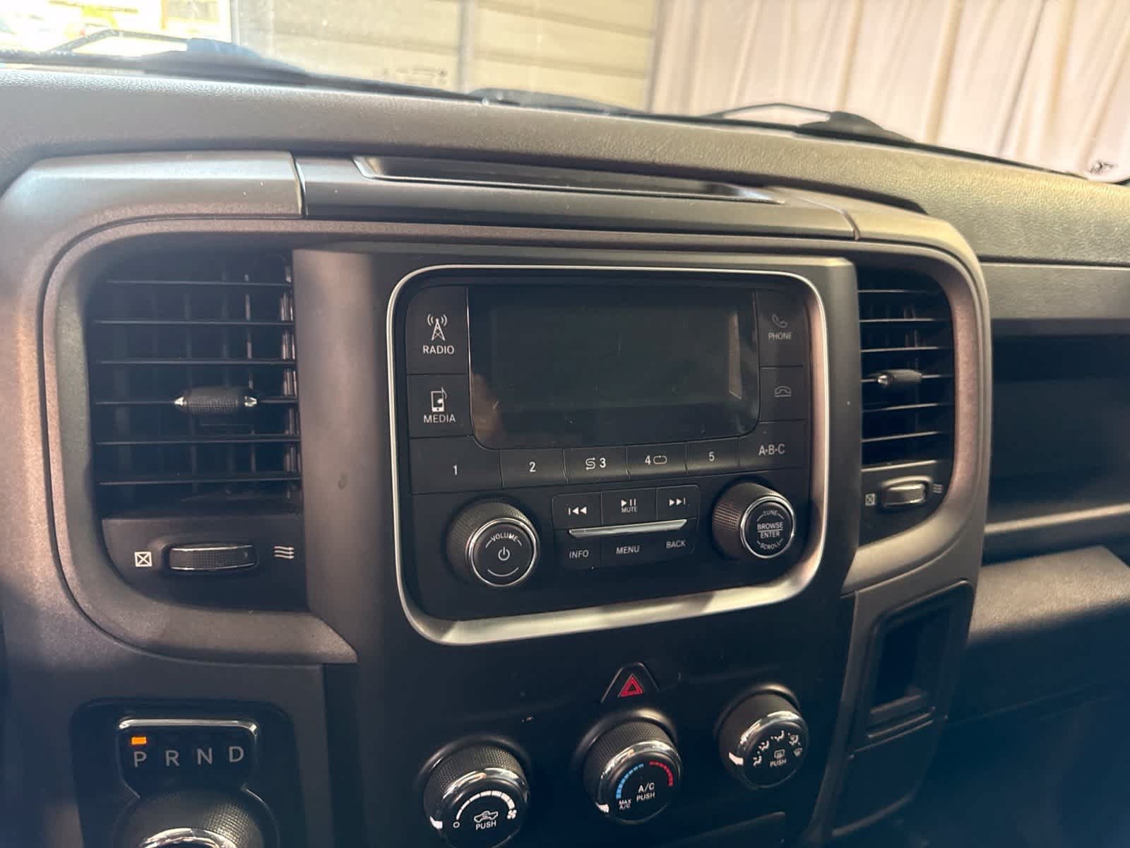 Used 2018 RAM 1500 Tradesman w/ Chrome Appearance Group AWD/4WD image 21