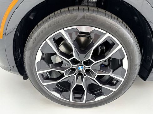 New 2026 BMW X7 xDrive40i w/ M Sport Package image 30