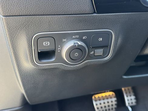 Used 2024 Mercedes-Benz GLA 250 image 18