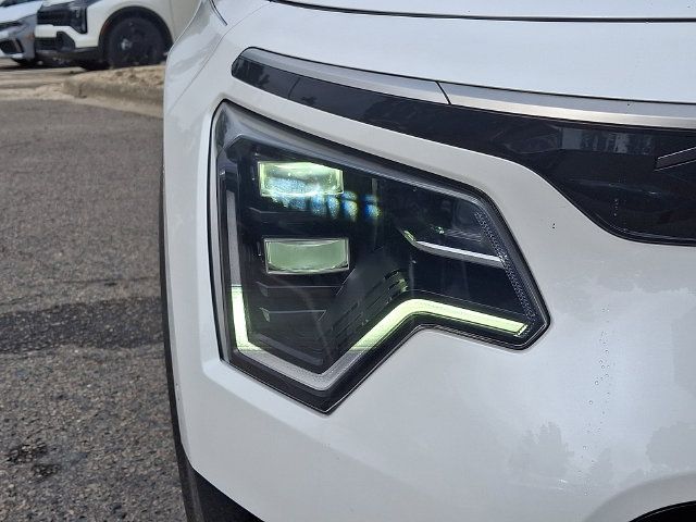 Certified 2023 Kia Niro Wave w/ Wave Preserve Package FWD image 11