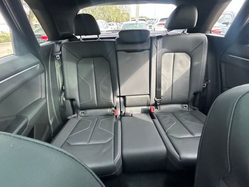 Used 2023 Audi Q3 2.0T Premium Plus w/ Premium Plus Package image 13