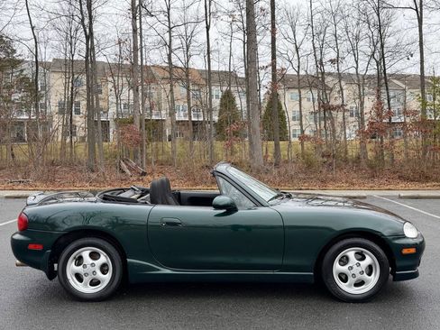 Used 1999 MAZDA MX-5 Miata 10th Anniversary Edition image 6