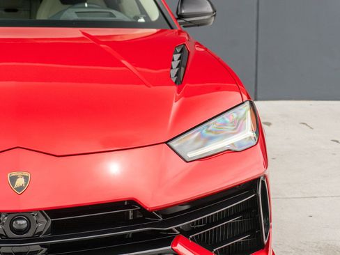 Used 2023 Lamborghini Urus S image 29