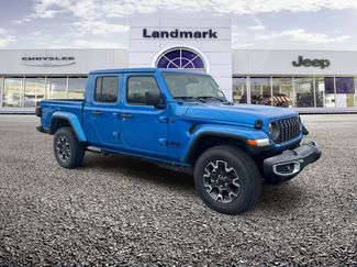 New 2026 Jeep Gladiator Sport video 1