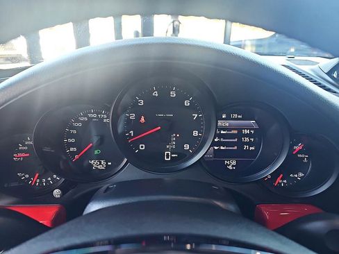 Used 2013 Porsche 911 Carrera image 18