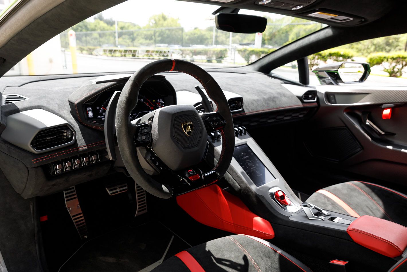 Used 2023 Lamborghini Huracan STO RWD image 41