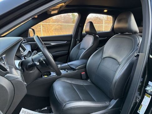 Used 2022 INFINITI QX50 Luxe w/ Appearance Package image 24