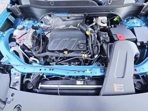New 2026 Chevrolet Trax RS w/ Driver Confidence Package FWD image 14