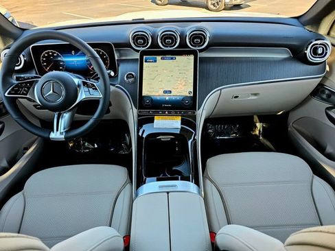 New 2026 Mercedes-Benz GLC 300 4MATIC image 26