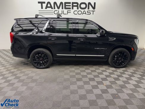 Certified 2023 GMC Yukon Denali image 4