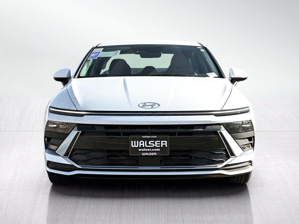 New 2026 Hyundai Sonata Blue FWD image 2