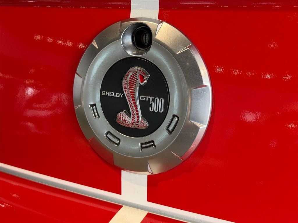 Used 2007 Ford Mustang Shelby GT500 RWD image 19