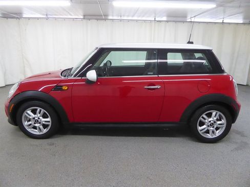 Used 2012 MINI Cooper Hardtop image 4