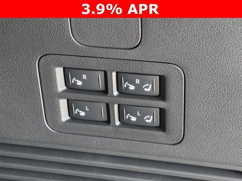 New 2026 Nissan Armada SL image 13