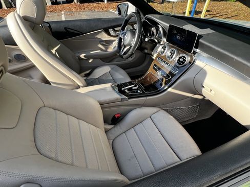 Used 2019 Mercedes-Benz C 300 Cabriolet image 53