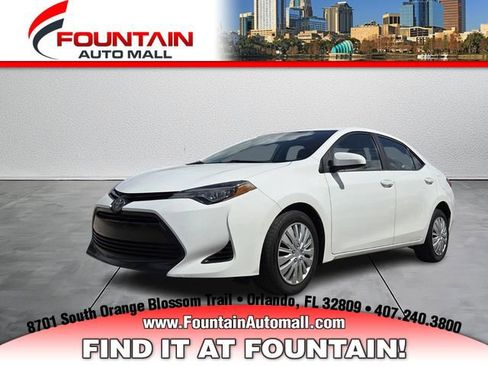 Used 2019 Toyota Corolla LE image 1
