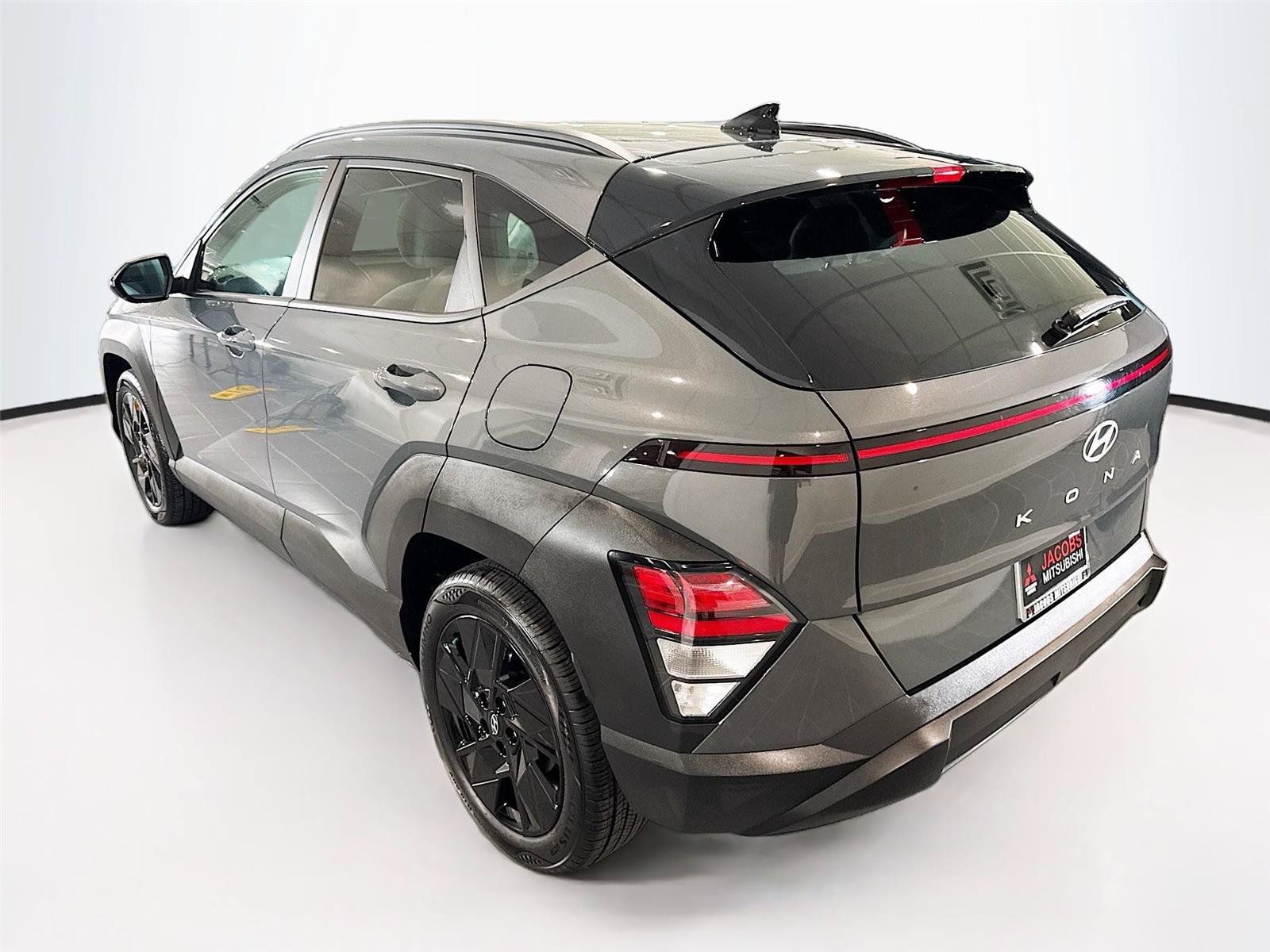 Used 2026 Hyundai Kona SEL Sport FWD image 29