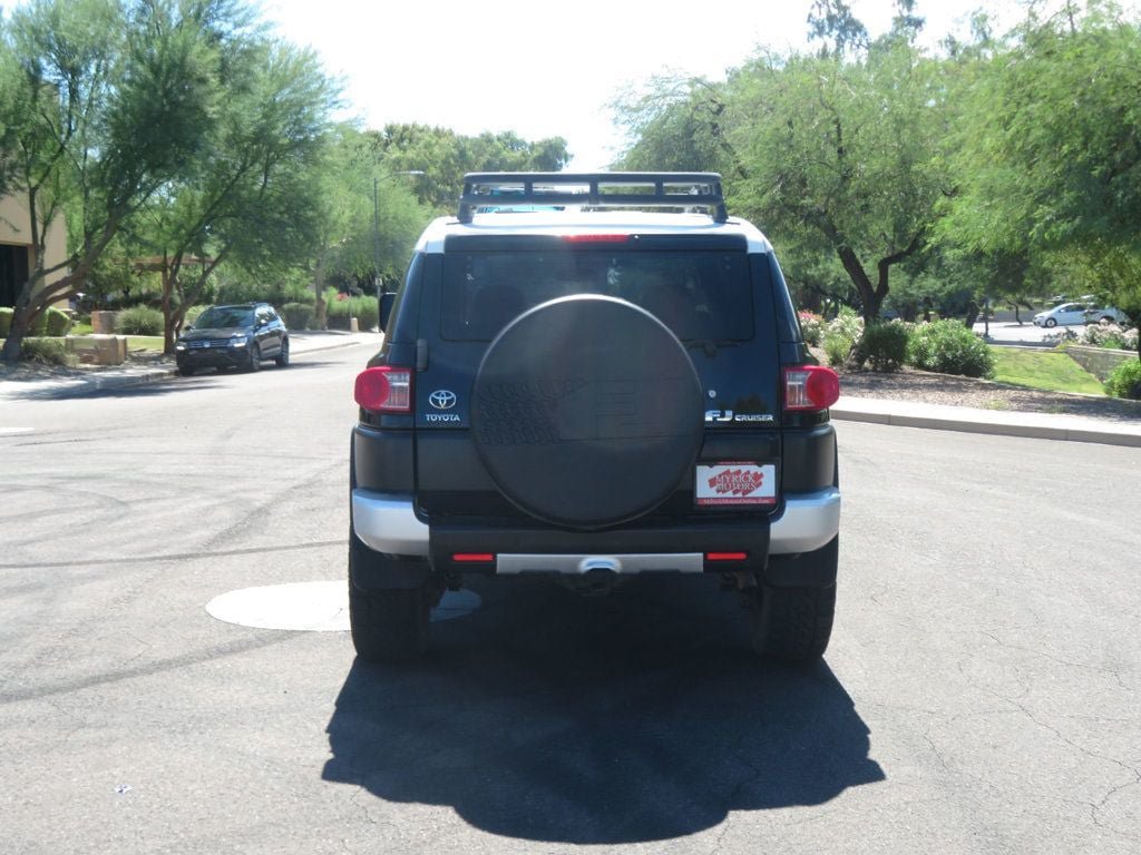 Used 2008 Toyota FJ Cruiser 4WD w/ Convenience Pkg image 12