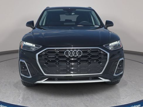 Certified 2023 Audi Q5 2.0T Premium w/ Convenience Package AWD/4WD image 4