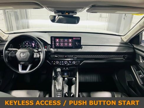 Used 2023 Honda Accord Touring image 4