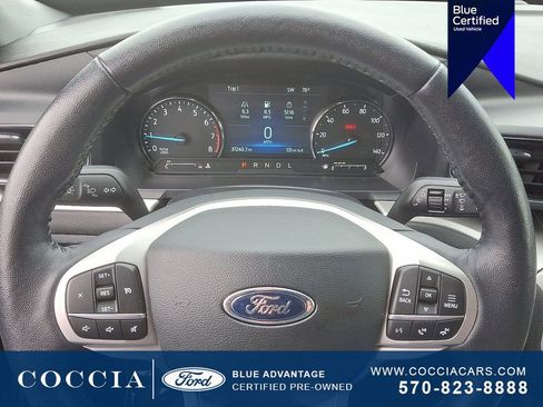 Certified 2022 Ford Explorer XLT w/ Equipment Group 202A image 20