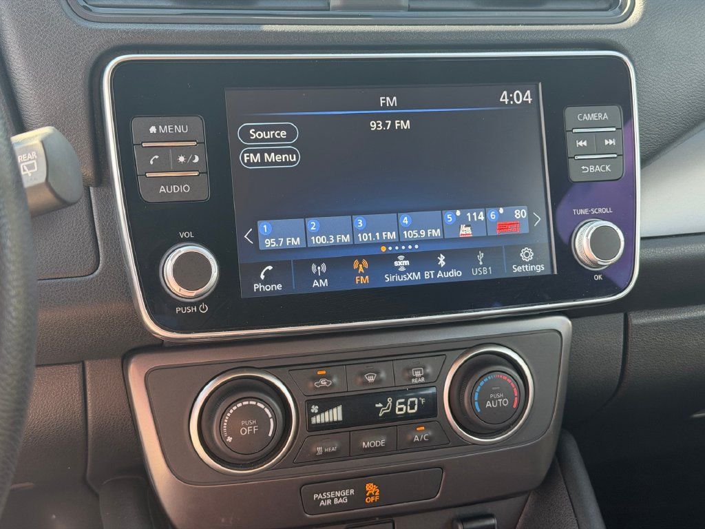 Used 2025 Nissan Leaf S FWD image 18