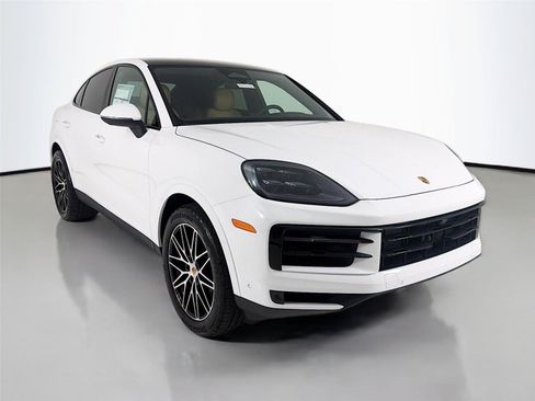 New 2026 Porsche Cayenne Coupe AWD/4WD image 29