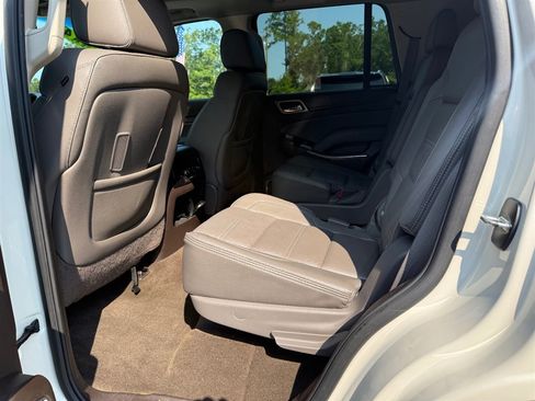 Used 2015 GMC Yukon Denali w/ Open Road Package AWD/4WD image 17