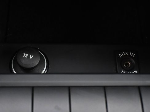 Used 2013 Volkswagen Jetta SE image 30