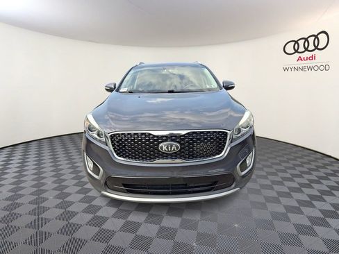 Used 2018 Kia Sorento EX AWD/4WD image 2