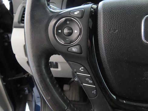 Used 2020 Honda Ridgeline RTL-E image 13