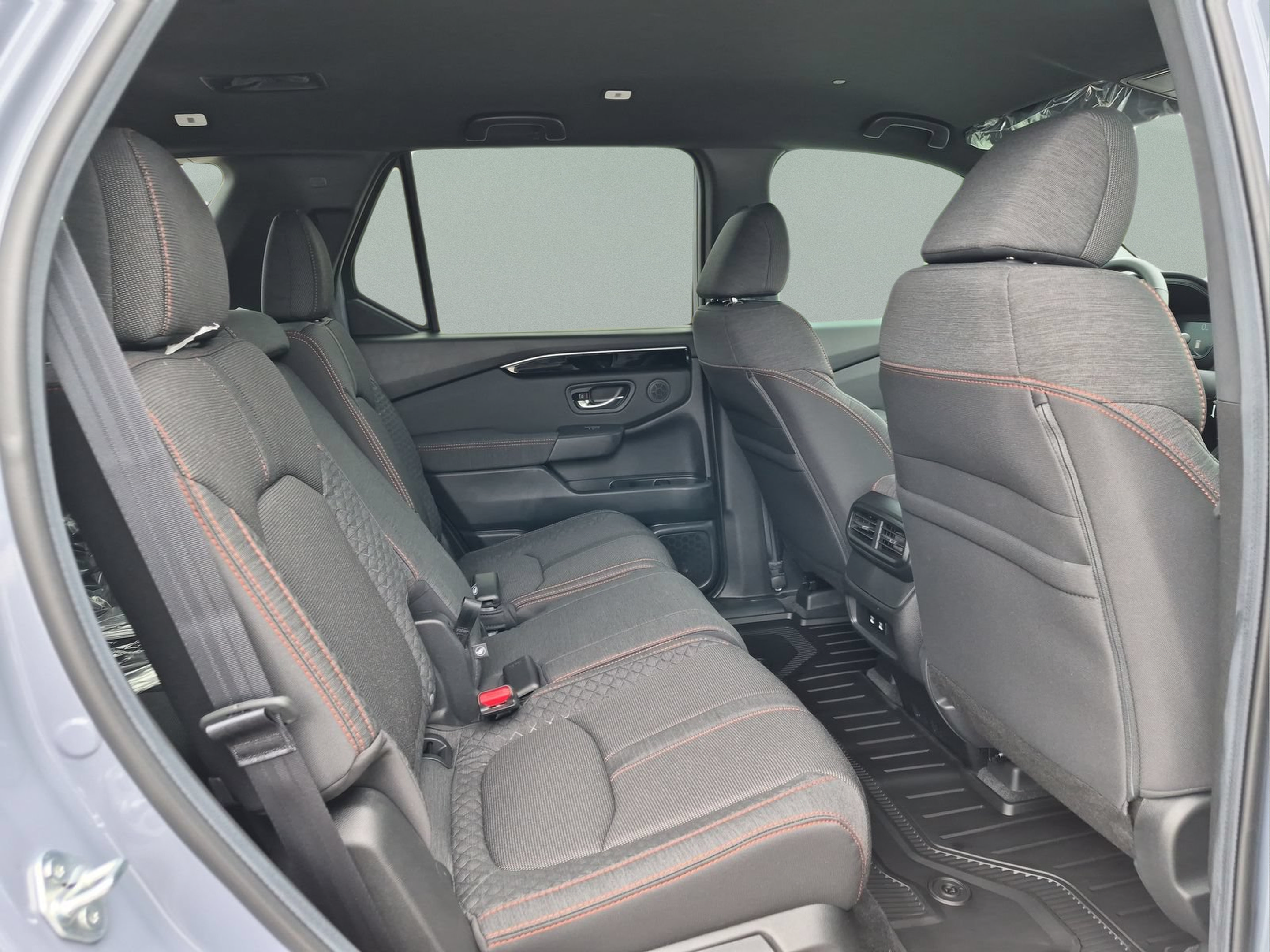 New 2026 Honda Pilot Sport image 18