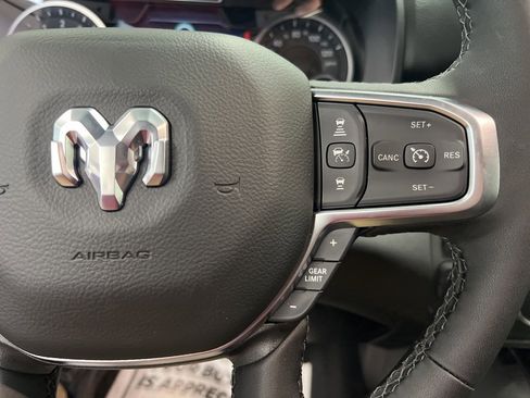 New 2026 RAM 1500 4x4 Crew Cab image 11