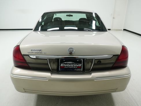 Used 2008 Mercury Grand Marquis GS image 5