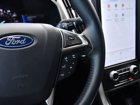 Used 2024 Ford Edge SEL w/ Convenience Package image 34