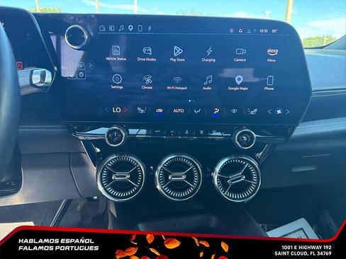 Used 2024 Chevrolet Blazer EV LT AWD/4WD image 15