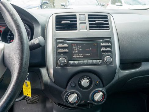 Used 2014 Nissan Versa Note SV w/ Convenience Package FWD image 26