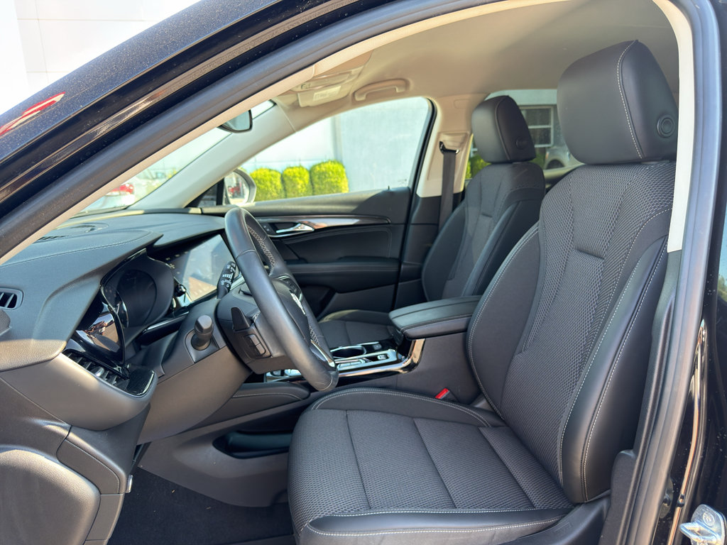 Used 2022 Buick Envision Preferred FWD image 9