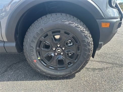 New 2025 Ford Bronco Sport Outer Banks w/ Sasquatch Outer Banks Package image 12