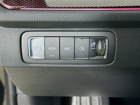New 2026 Chevrolet Traverse RS AWD/4WD image 12