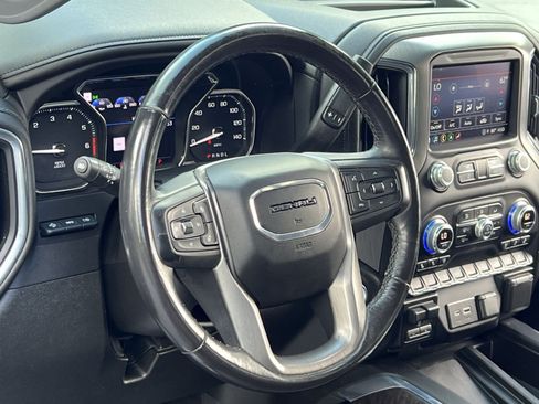Used 2022 GMC Sierra 2500 Denali w/ Denali Ultimate Package AWD/4WD image 21