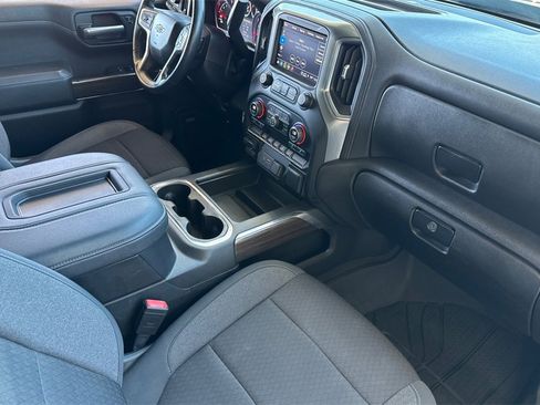 Used 2021 Chevrolet Silverado 1500 RST image 15