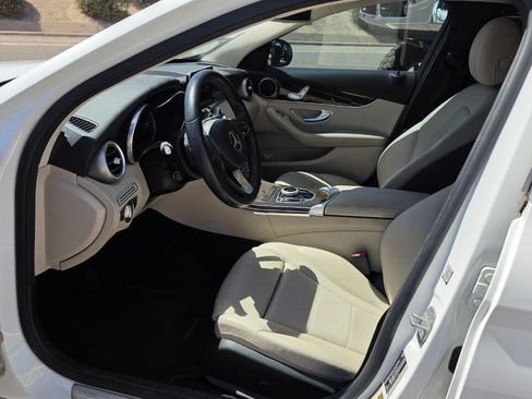 Used 2018 Mercedes-Benz C 300 Sedan image 6