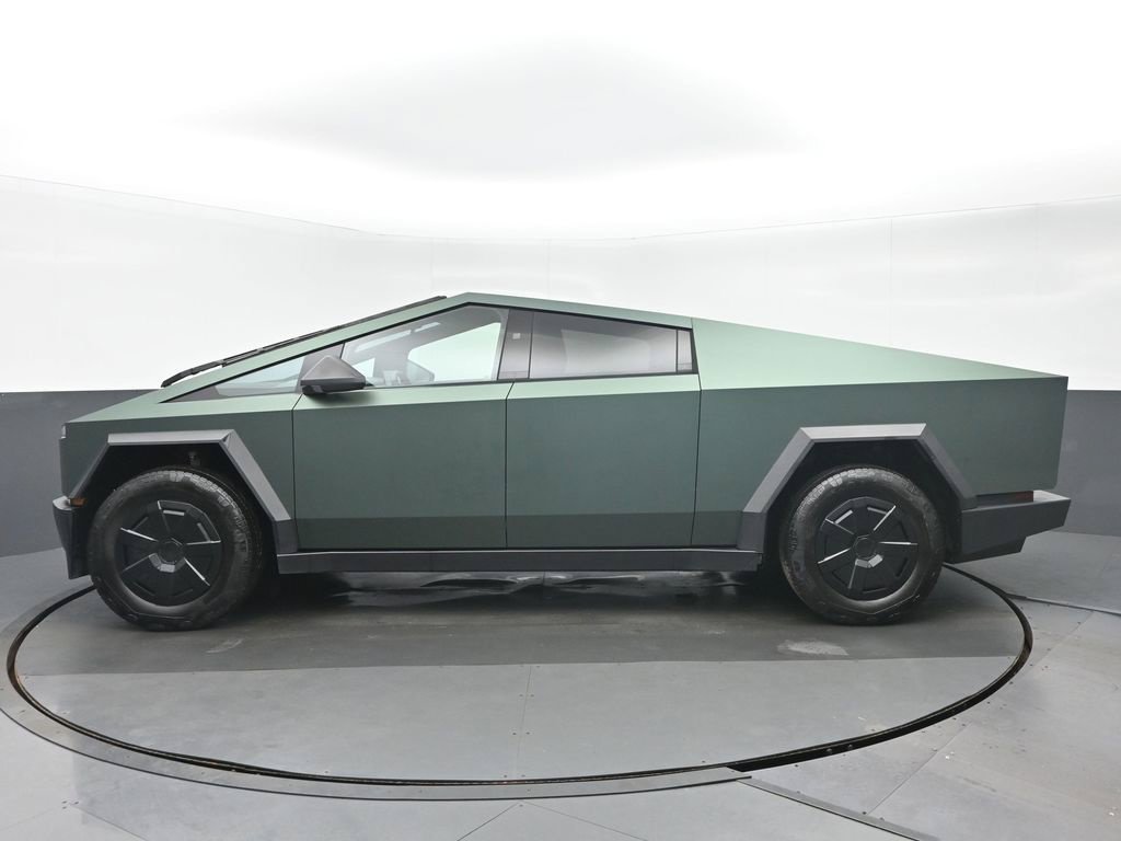Used 2024 Tesla Cybertruck AWD Crew Cab image 6