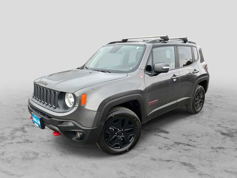 Certified 2018 Jeep Renegade Trailhawk w/ Cold Weather Group II image 1